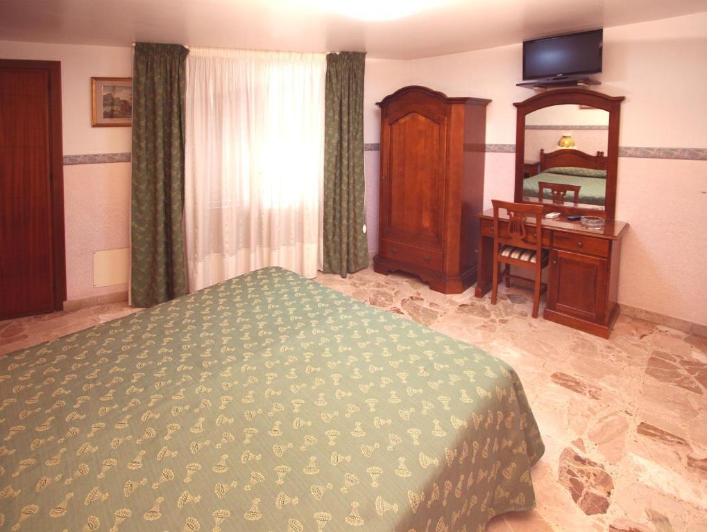 Hotel Cortese Palermo Værelse billede